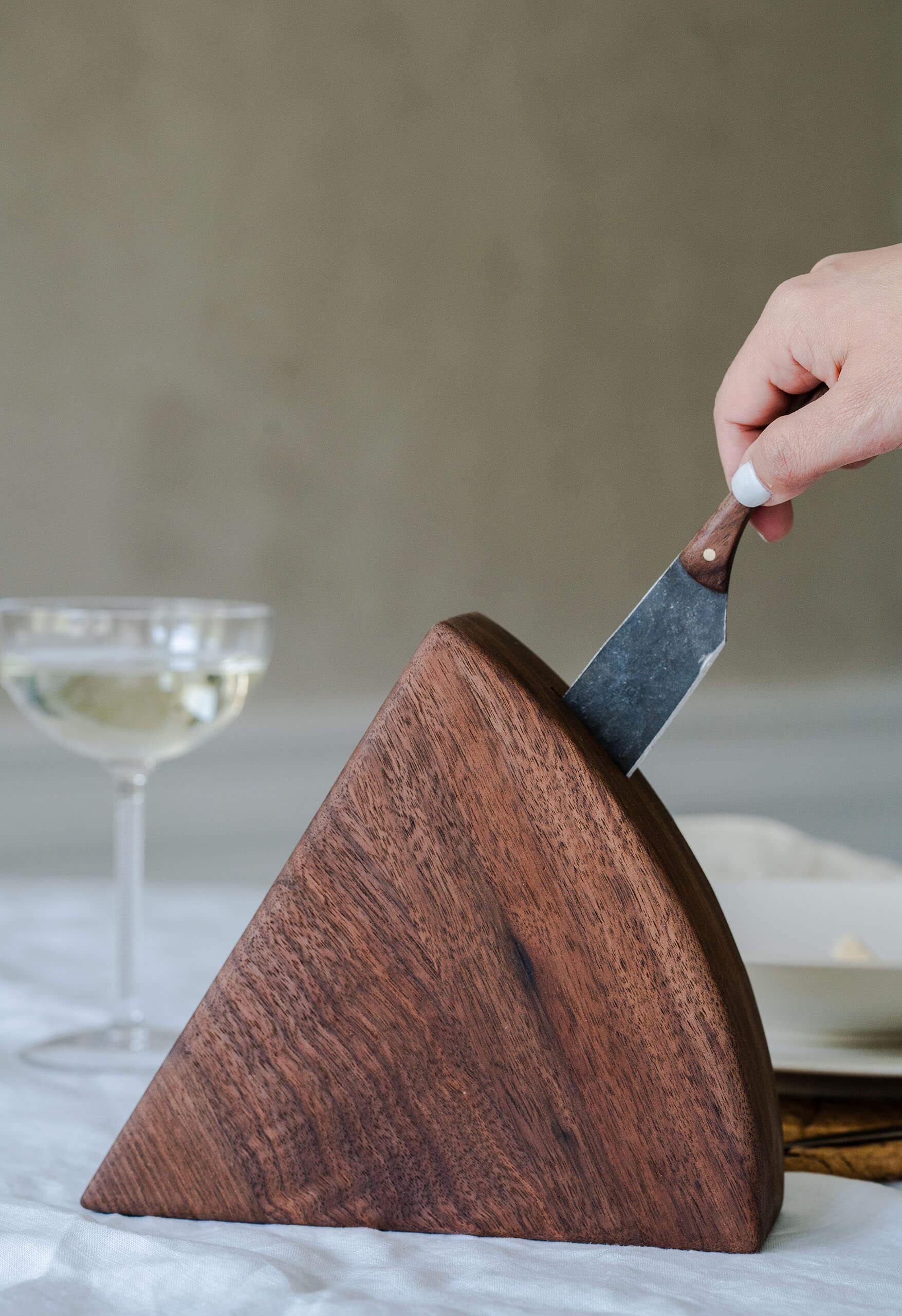 cheese-block-knife-2